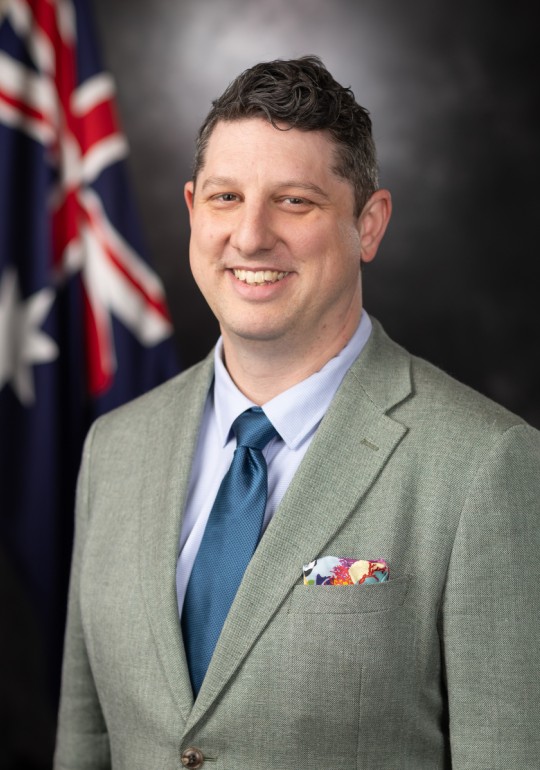 Official portrait of Dr John Nash.