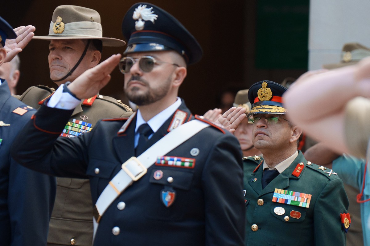 Major General Chris Smith DSC AM CSC, Deputy Chief of the Australian Army and Major General Akaash Johar, Additional Director General International Cooperation of the Indian Army at a Last Post Ceremony at the Australian War Memorial, Canberra.