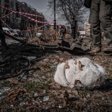 Knitted Hat Lying among Debris in Ukrainian City. Image source: https://www.pexels.com/photo/knitted-hat-lying-among-debris-in-ukrainian-city-11477794/