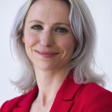 Katja Theodorakis Portrait Photo